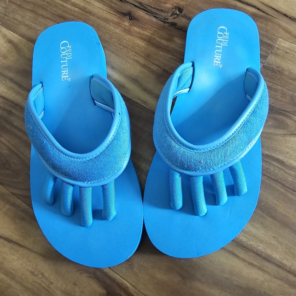 Pedi Couture Toe Separator Sandals